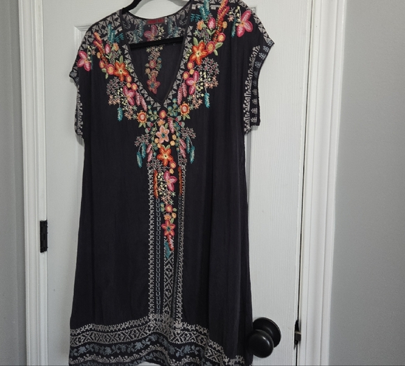 Johnny Was  & FP Jeans - Picture 3 of 12